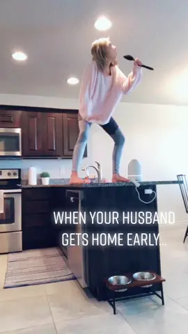 Oh, hey babe... #momsontiktok #boredathome #thekidsarefine #fyp #foryou