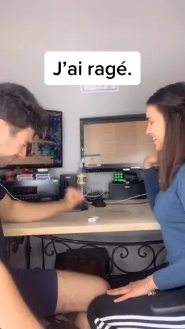 Je rage trop. Et vous, vous y arrivez à ce jeu ? 😂😂 #spectracious #jeu #knockknock #knockknockchallenge