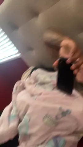 Excuse he took his daughters blanket 😂😂😂