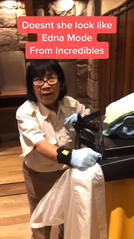 Found a #wildernesslodge #castmember that I’m pretty sure was the #incredibles inspiration for #ednamode #incredibles2 #hellodarling #nocapes