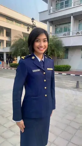 เป็นนายทหาร ที่ทำหน้าที่เทคนิคการแพทย์ 🥰 #นายทหารเทคนิคการแพทย์ #หลายบทบาท #ทหารหญิง #นายทหาร #ทหารอากาศ #หน้าตาที่เปลี่ยนไป