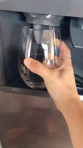 Ice coffee ✅ #morning #morningroutine #coffee #icecoffee #coffeechallenge #icecoffee #goodmorning #ice #almondmilk