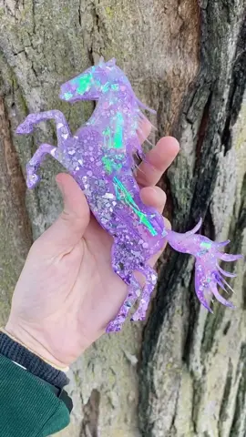 New mold using broken mirror glass, glitter shards, and alcohol ink #ibreakthings #tiktokartist #etsyseller #wildhorse #run #horse #inkdrop #glitter
