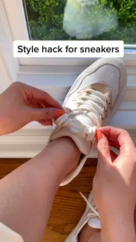 Lacing hack (best for round shoelaces). Great for adults and kids. #sneakers #styletips #fashionhacks #fyp #alwayslearning