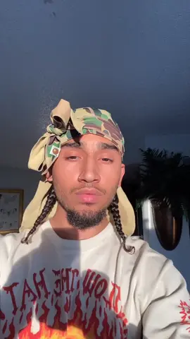 #lightskin Activities #fyp #viral #newdance  #showmehowyouwork #xyzbca