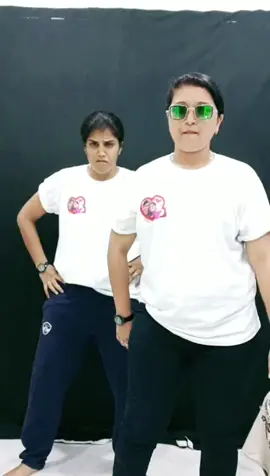 Nee Bava Garu Ocheti Vela...Neeku Banthi Puvulu Techeti Velaa🥰🥰🥰@pallavi_ashwini01 #thunder_girlz #milo_lavi #pa_squad #team_pa