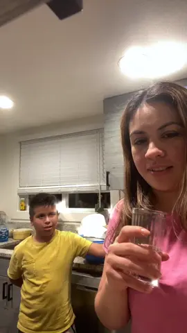 😂
