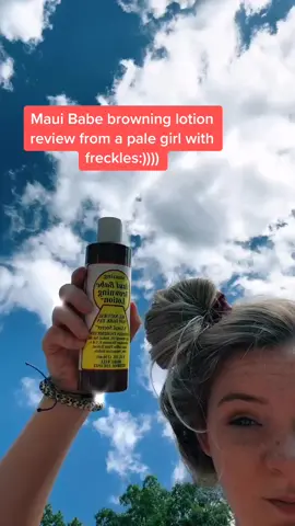 I got 283728828 freckles after this #mauibabebrowning #mauibabe #tanning #freckles #EatEmUp