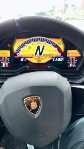 Tê tê🤣 #lamborghini #fyp #tiktokvietnam #cars