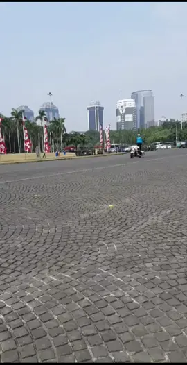 atraksi polwan BM #Polisiindonesia #5DooR