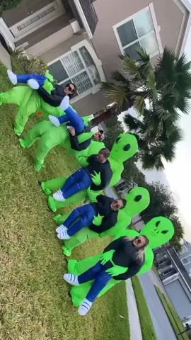 Alien invasion #fyp #hilarious #alien #costumeparty #inflatablecostume #parade #wild #funtimes #epic #inflatablefun #quarentinelife #quarentinecrew