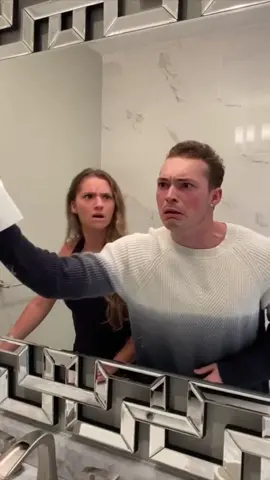 Looking into our future 😱 @juliaxsummerx