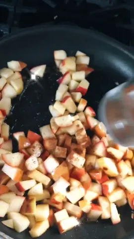 10/10 best dessert!! My kids loved it 🍏 #healthydessert #JustDanceMoves #recipesoftiktok #Recipe #cooking #fyp #foryoupage