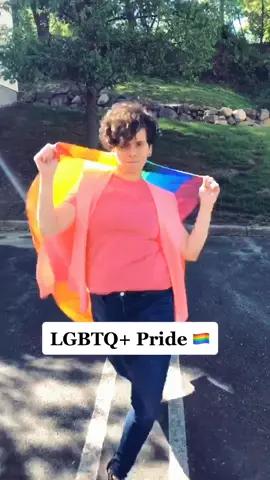 This might be a POST & DELETE 🤪🏳️‍🌈 #lgbt #lgbtq #fyp #JustDanceMoves
