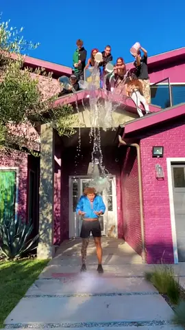 Thank y’all for a 100k love all of y’all  @its_nupur @tommyxblake @briaalanaa @tiannasinger @jesseunderhill  @itssclayh #100k #family #fyp