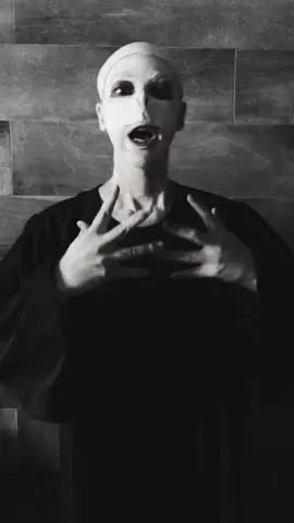 il débarque à Poudlard, il veut faire son show mais frappe accidentellement un #mangemort #harrypotter #potterhead #comedie #pourtoi