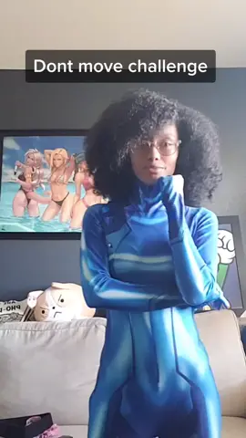 A quick pause from my nerd content.... kinda lol #dontmovechallenge  #cosplay  #GamerGirl #cosplayer