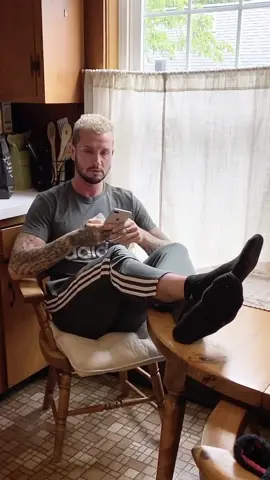 Do this to your boyfriend and see what he does😉😂 #boyfriend #couple #goals #fyp #foryou #Love