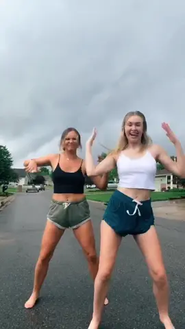 It was pouring .5 sec before thjs