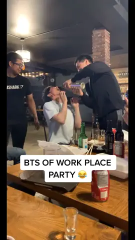 Workplace partyyyyy 🎉#ratethings #tiktokanimals #roundtwo #fyp #foryoupage #foryou #asian #korean #kpop #party #chug