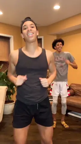 Day 3 of doing my dance. Help me & tag any creators you think should try it #dance #brothers #newtrend #fyp