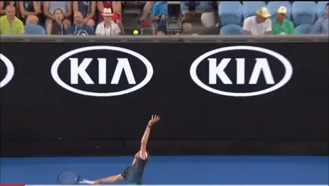 Cuando la que te gusta llega a verte jugar #tennis #sverev #federer #sport #trickshot #nadal #angry #tennisplayer #Love #sportchallenge
