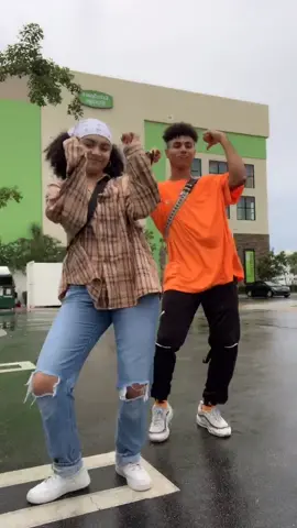 What do you guys think ahhh this 👀🔥‼️ @yeseniajm__