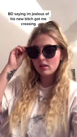 Ooo hun sorry but what’s there to be jealous off 😂😂 #fyp#foryoupage#viral#brighterinside #newgirl#ex