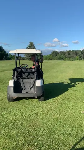 I forgot to put the brakes on and the golf cart kept going #stupidity #golfcart #fyp