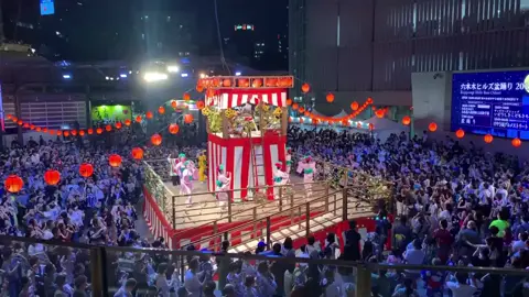Lễ hội Obon- Lễ hội mùa hè lớn nhất Nhật Bản với lịch sử phát triển hơn 600 năm gắn liền với điệu múa Bon-Odori nổi tiếng!