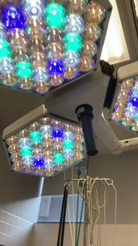 Our operating room lights are 🔥 #NotOneThing #surgeon #surgery #medical #medstudent #premed #surgicaltech #operatingroom #plasticsurgery #hometour