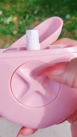 Random #beautyfinds had to share #skincare #gadgets #onthego #allinone #Summer #oddlysatisfying #asmr #girltips #coolproduct #musthaves #LearnOnTikTok