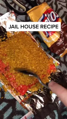 #fyp #foryou #foryoupage #viral #crazy #jail #gutta100 #late #food #chips #soup #brick #snack #trending #homemade