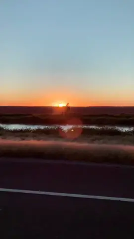 #fyp #foryou #sunset #highway #trucks #truckinglife #alwaysthinkingofyou
