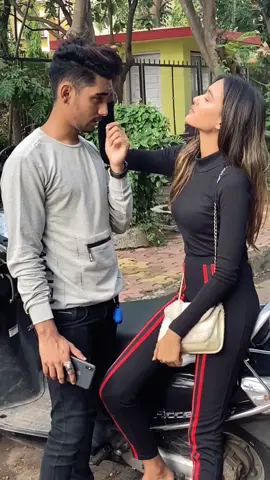 Mera hai ye😤♥️ @aryansunni01 #foryou #trending #viral #couplegoals #Love #ex #tiktokindia #ShareTheCare #heerafam💎