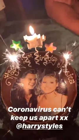 My parents really outdid themselves with my 21st cake #harrystyles #onedirection