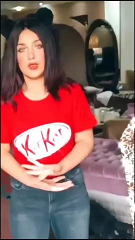 #العراق #مصر اللي عارف مين اللي بتغني يعملها منشن ويقولها كلمه حلوه ❤️