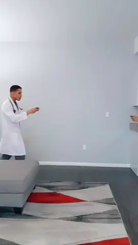 Twinnin Ain't Easy!#whitecoatsforblacklives #doctortwins #twindoctors #residencylife #fyp #healthcare #internalmedicine #healthcareheroes