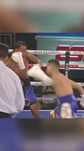 #boxingisback with a bang