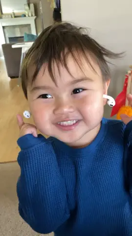 So umm.. how’s your morning going? #toddler #familytime #MomsofTikTok #toddlerlife #mom #funny #KeepingItCute #family #forfun #wholesome #genius