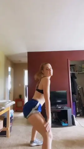 Forgot to set the timer... awkward! Me doing an active warm up before my run today