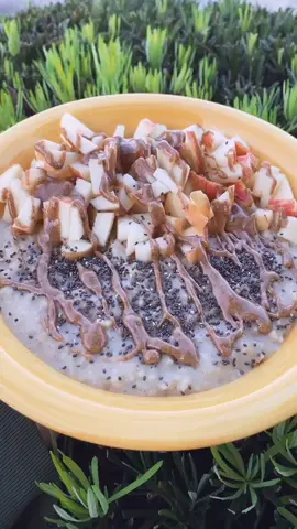 Breakfast is served. Oats with a diced apple, chia seeds and some @vitalproteins_official almond butter drizzled on the top! #fyp #foryou #whatieat