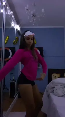 a... o último movimento ficou bom né 🤡 #dance #foryou #dança #pravoce #isolated