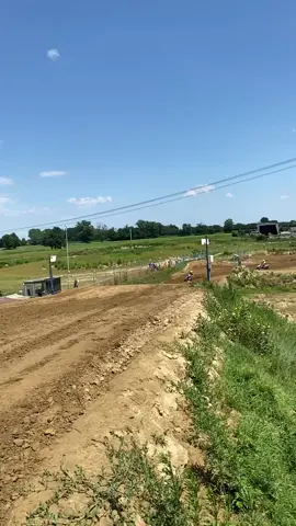 @nico_951 back in business!!! 🔥🔥 #motocrossdorno #motocross #supercross #ktm #happy #bike #race #tialy #paradise