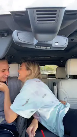 new challenge go to kiss your boyfriend with your mouth wide open and see how he reacts