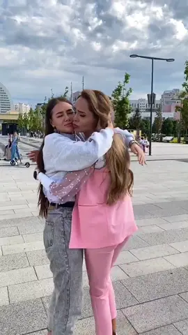 Верите в женскую дружбу ? Insta: golyginajulia