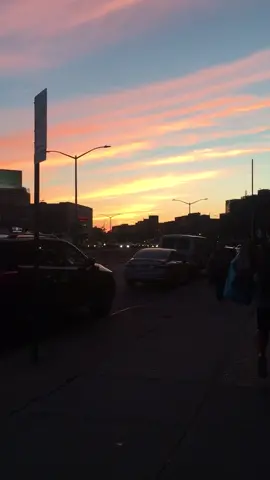Rate this ! 🌅! #sunsets #sunset #nycsunset #nyclife #newyorker #newyorkers #tiktok #parati #fyp #fypシ
