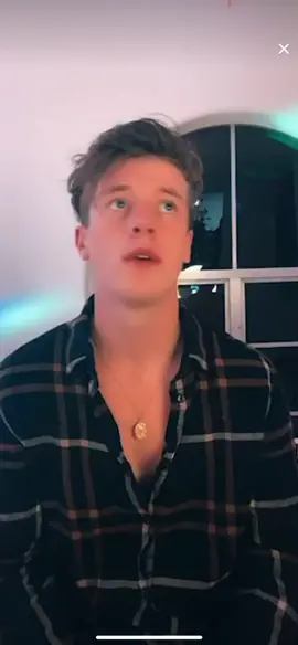 @bryan.williams singing speechless damnn I want that voice so so so much it’s so magical :)