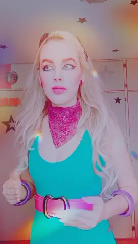 Barbie descubre inseguridades de Ken 😅 a ver esos Dúos! si lees esto déjame un 🌻 en los comentarios! #cosplay #humor #barbiegirl #ken #barbie #fyp