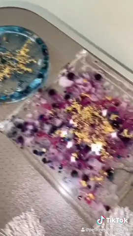 Have you entered?! 😎 Like, follow and comment what two items you’d like to win ✨ Ends 30.06.20 💕 Excludes make your own kit